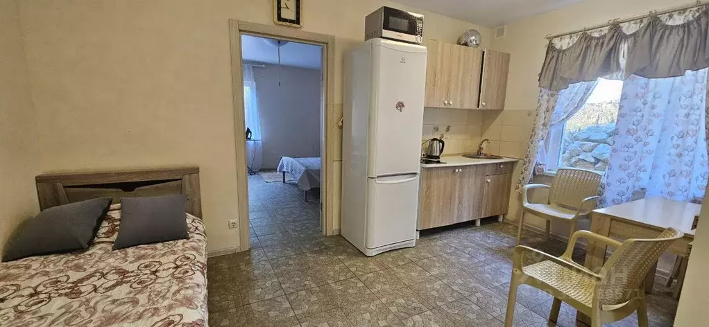 Дом в Крым, Ялта городской округ, Гаспра пгт ш. Алупкинское, 48Б (40 ... - Фото 0