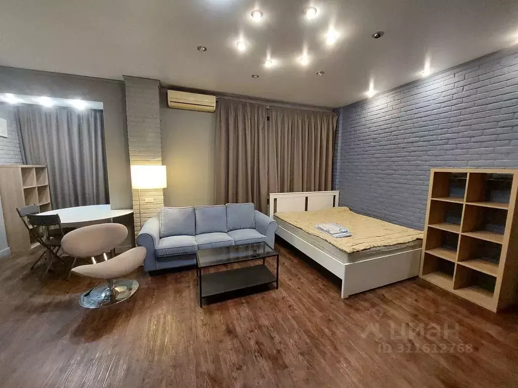 1-к кв. Ростовская область, Ростов-на-Дону пл. Гагарина, 6/87 (47.0 м) - Фото 1