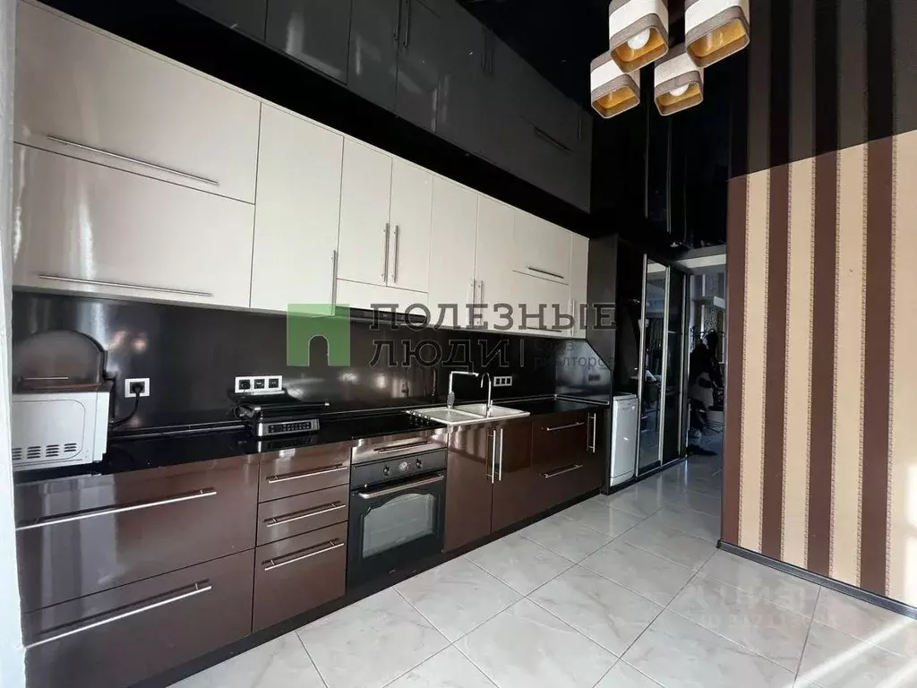 Квартира, 4 комнаты, 85.8 м - Фото 0