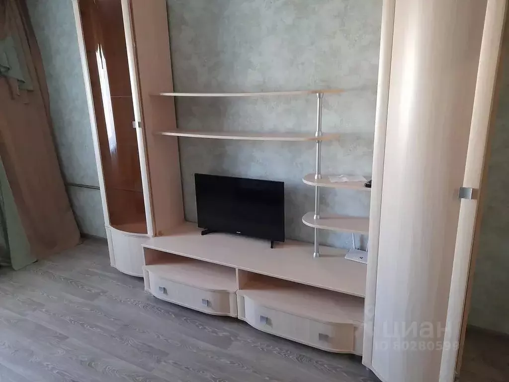 2-к кв. Пермский край, Лысьва ул. Орджоникидзе, 8 (60.0 м) - Фото 1