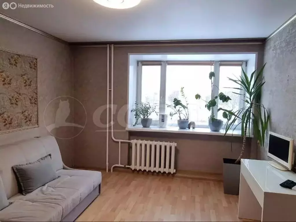 1-комнатная квартира: Тюмень, улица Свердлова, 5к2 (34.9 м) - Фото 1