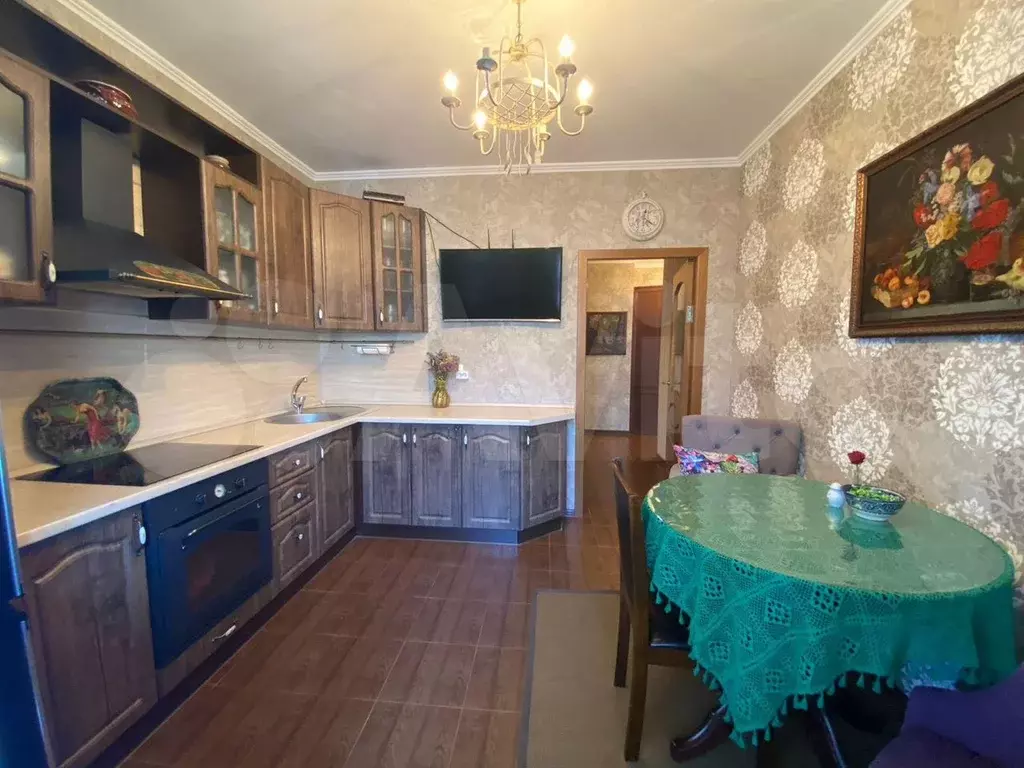 1-к. квартира, 50 м, 7/17 эт. - Фото 1
