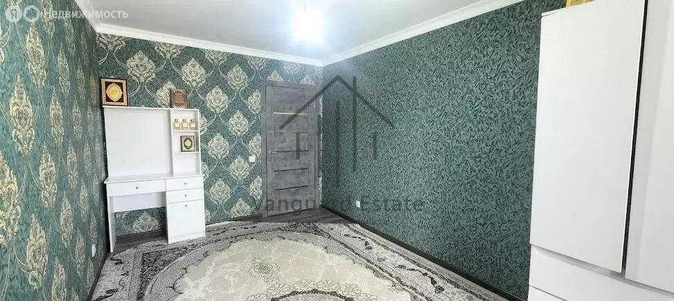 3-комнатная квартира: Барнаул, улица Смирнова, 77 (77.8 м) - Фото 2