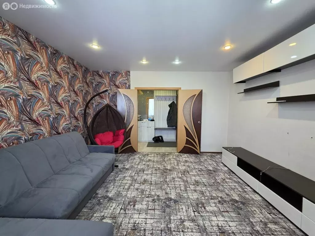 3-комнатная квартира: Чебаркуль, Октябрьская улица, 3Г (65.6 м) - Фото 1