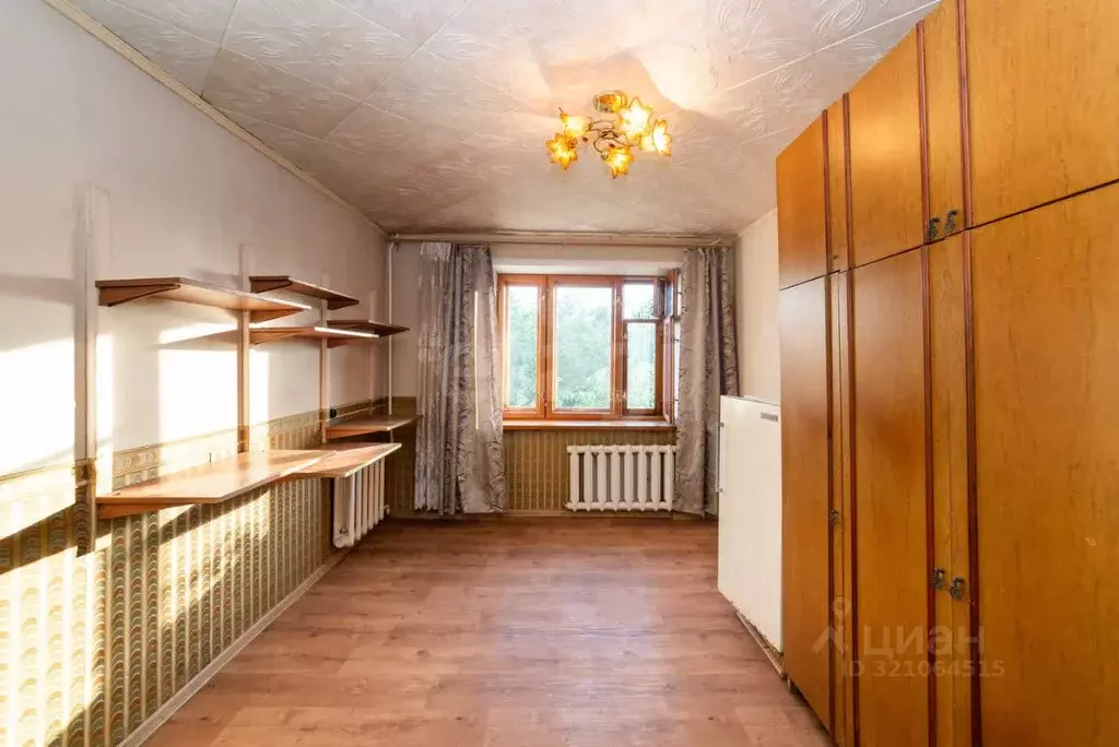 Комната Курганская область, Курган Центральный жилрайон, ул. 1 Мая, 21 ... - Фото 1