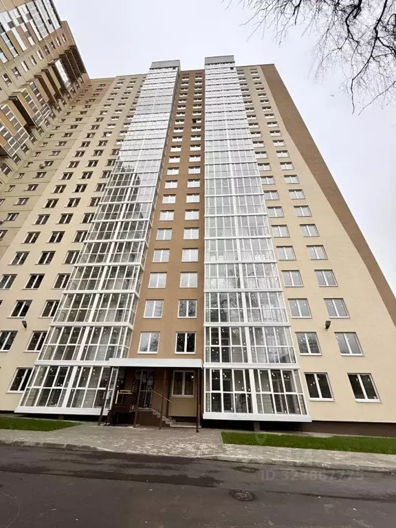 3-к кв. Калужская область, Калуга ул. Пухова, 56 (86.7 м) - Фото 1