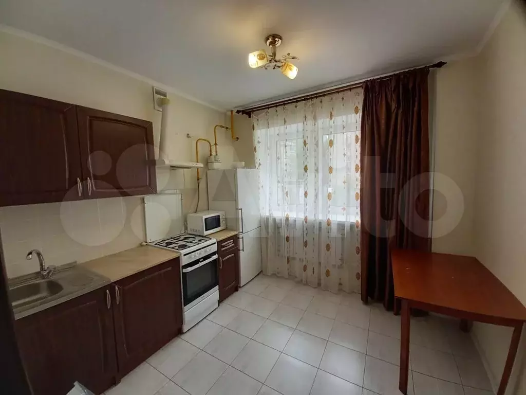 1-к. квартира, 38 м, 1/9 эт. - Фото 0