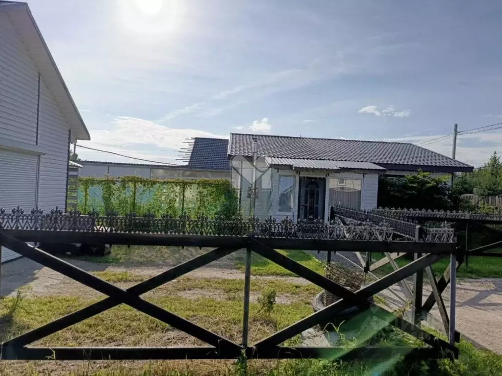 Дом в Ленинградская область, Кингисеппский район, Большелуцкое с/пос, ... - Фото 2