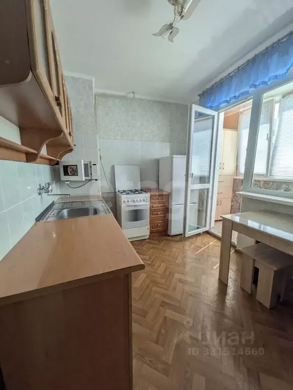 1-к кв. Крым, Черноморское пгт ул. Димитрова, 18 (34.5 м) - Фото 1
