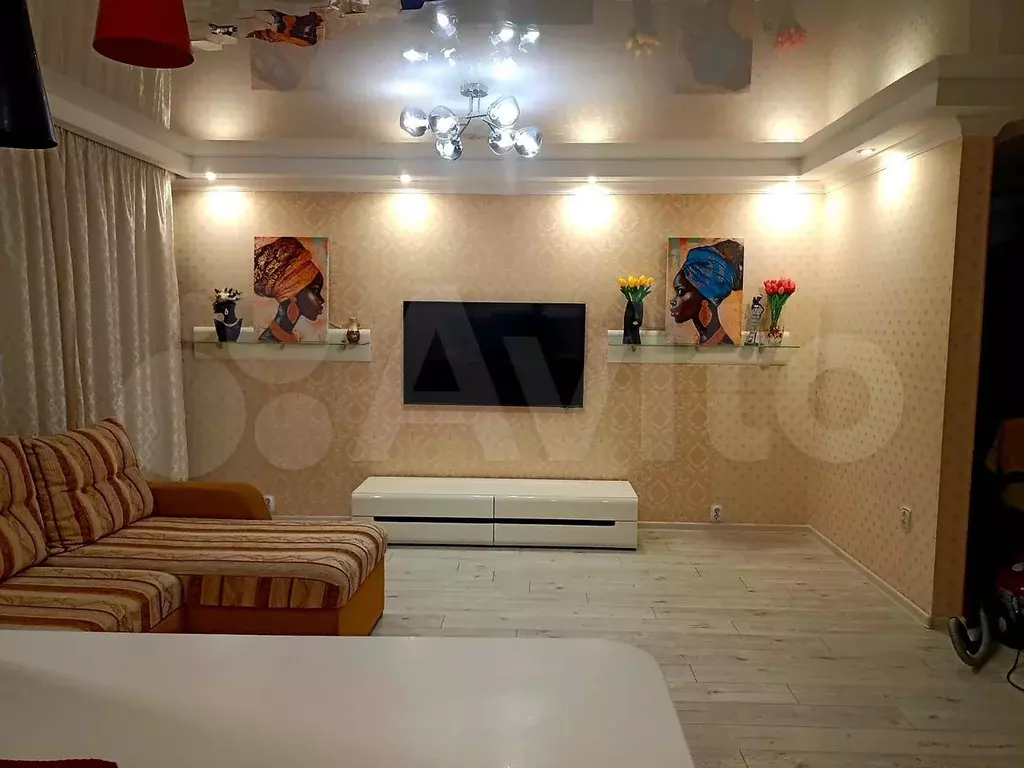 3-к. квартира, 60 м, 1/9 эт. - Фото 0