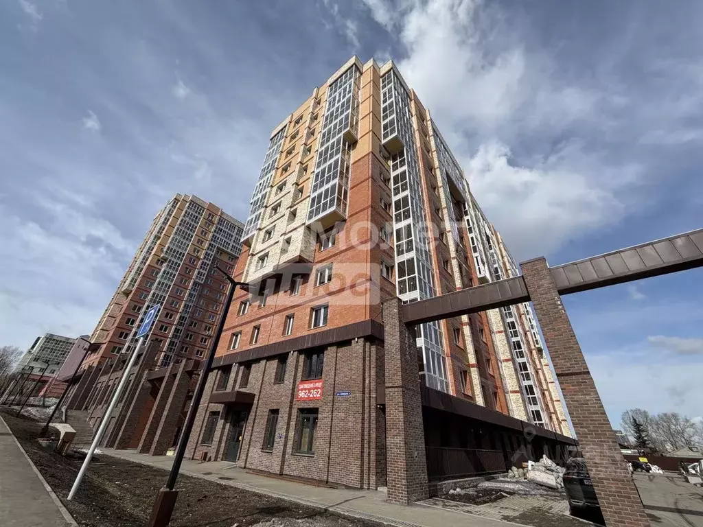 3-к кв. Иркутская область, Иркутск ул. Шмидта, 4 (64.8 м) - Фото 1