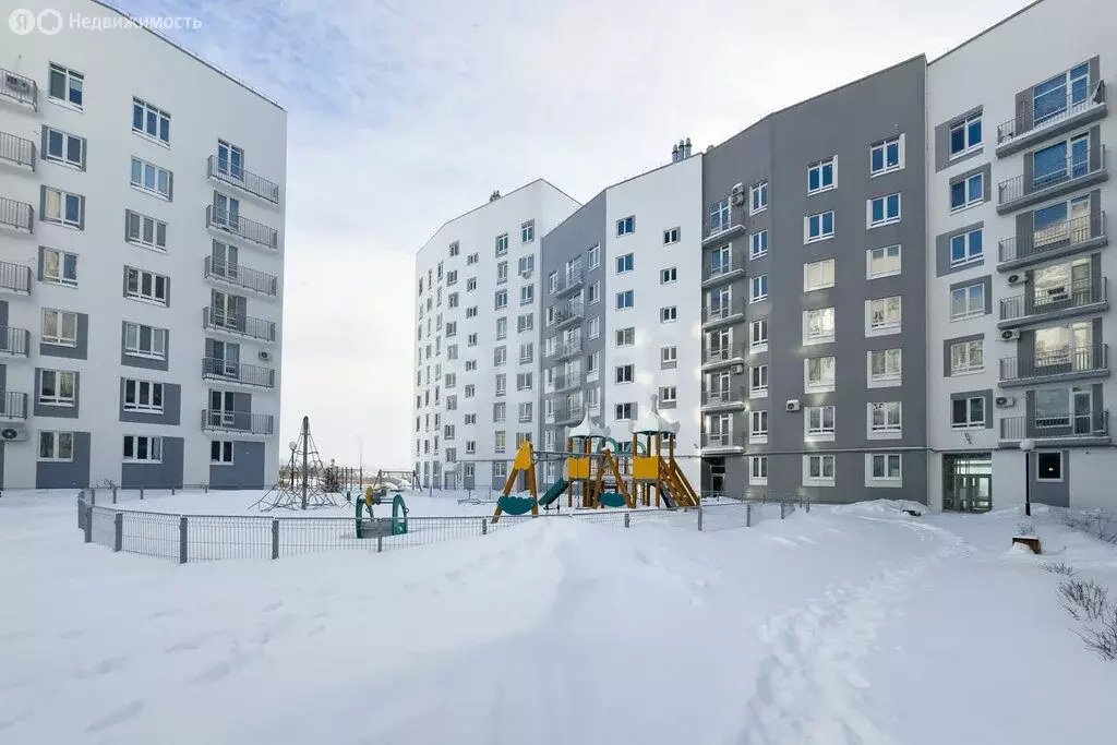 3-комнатная квартира: Ульяновск, улица Защитников Отечества, 25 (80.1 ... - Фото 2