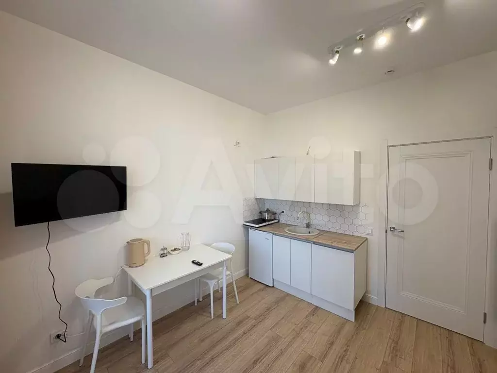 Квартира-студия, 18 м, 13/23 эт. - Фото 0