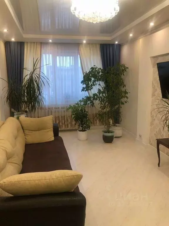 3-к кв. Свердловская область, Невьянск ул. Мартьянова, 37 (67.0 м) - Фото 1