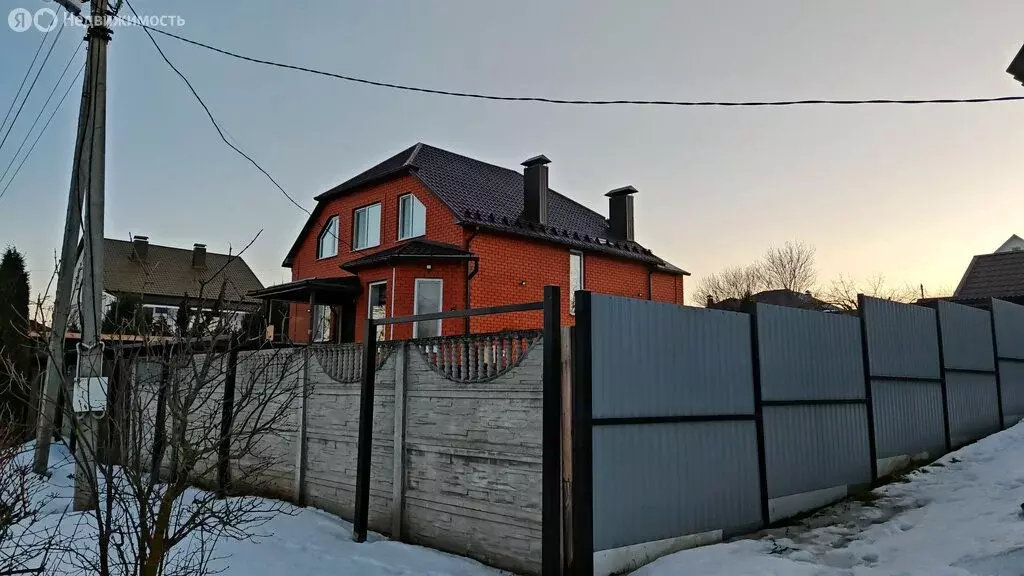 Дом в микрорайон Таврово-2, Восточная улица, 40 (180 м) - Фото 1