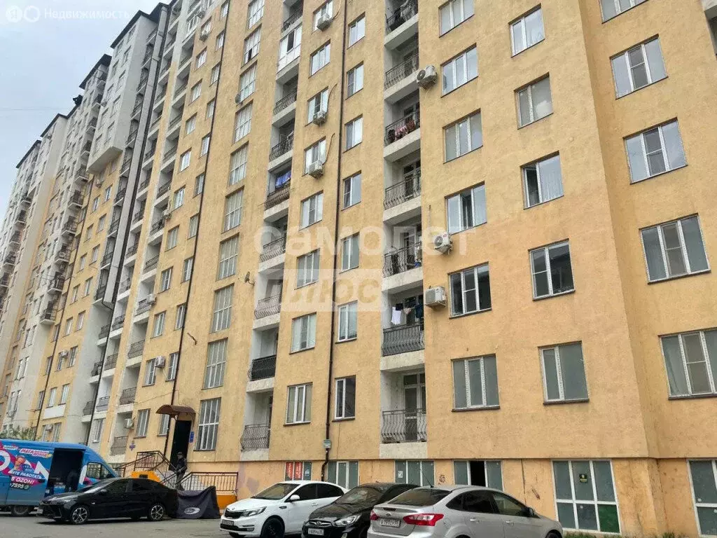 2-комнатная квартира: Махачкала, улица Эльзы Ибрагимовой, 5к7 (46 м) - Фото 1