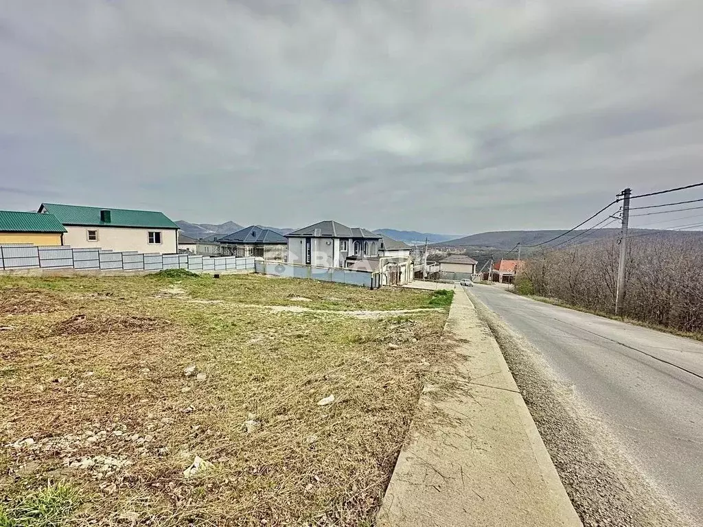 Участок в Краснодарский край, Новороссийск Цемдолина тер., ул. ... - Фото 1