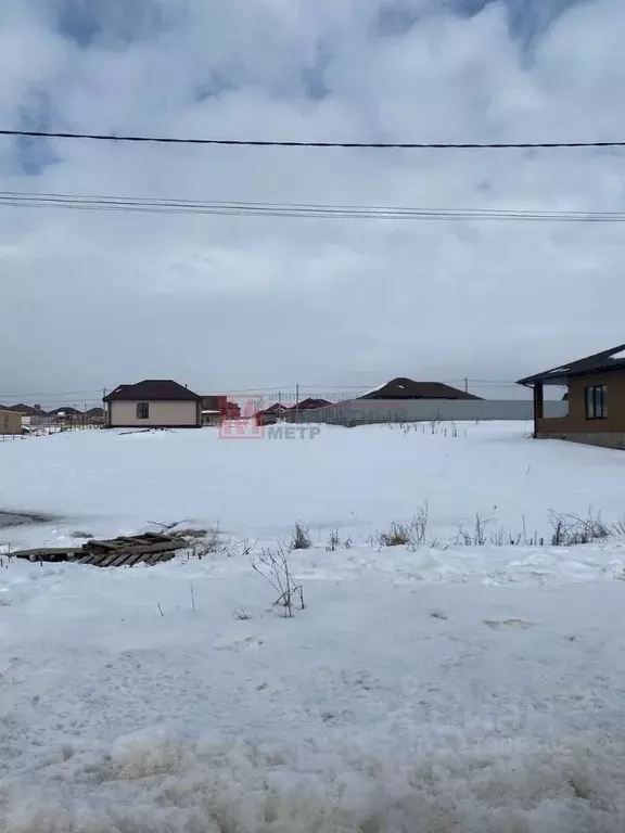 Участок в Белгородская область, Старый Оскол ул. Земляничная, 24 (10.0 ... - Фото 1