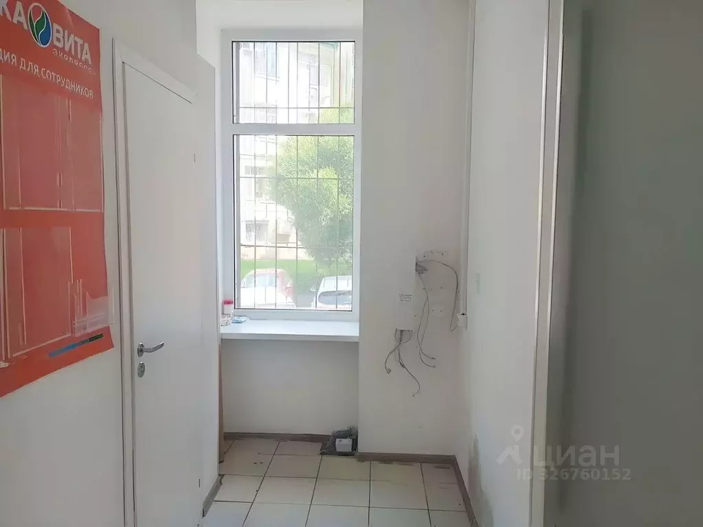 Помещение свободного назначения в Санкт-Петербург Среднеохтинский ... - Фото 1