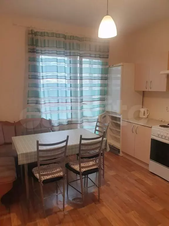 1-к. квартира, 40 м, 6/26 эт. - Фото 0