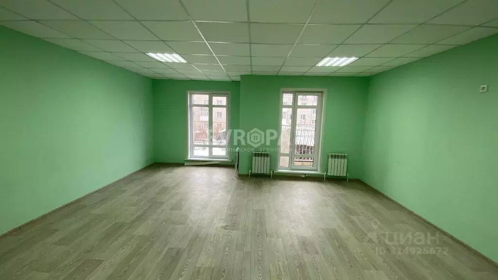 3-к кв. Ульяновская область, Ульяновск ул. Радищева, 82 (96.0 м) - Фото 0