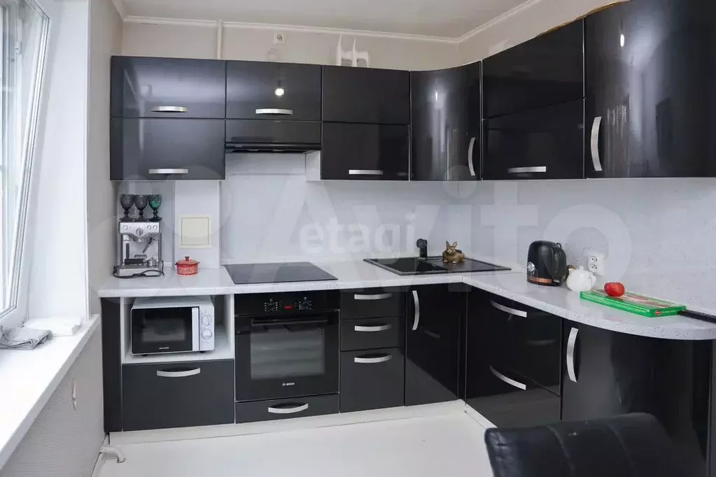 Комната 25 м в 2-к., 2/5 эт. - Фото 1