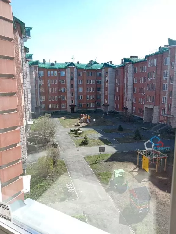 3-к кв. Омская область, Омск ул. Орловского, 5 (93.5 м) - Фото 1