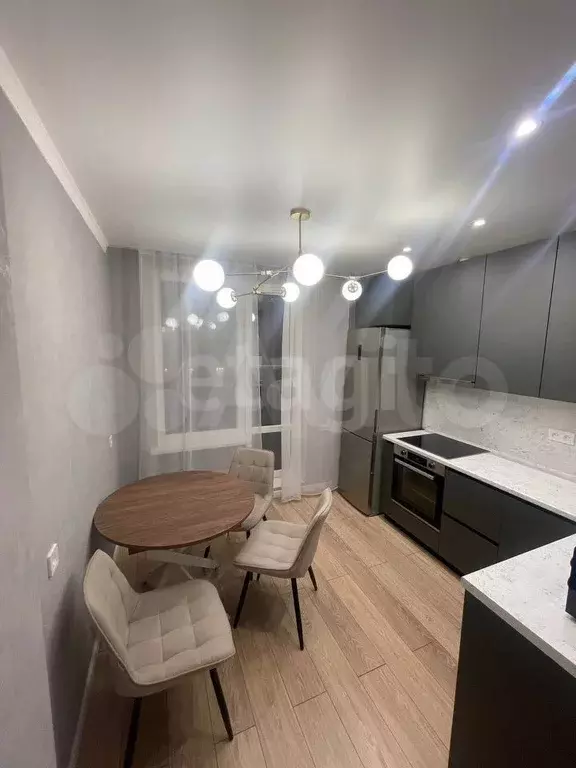 2-к. квартира, 50 м, 19/19 эт. - Фото 0
