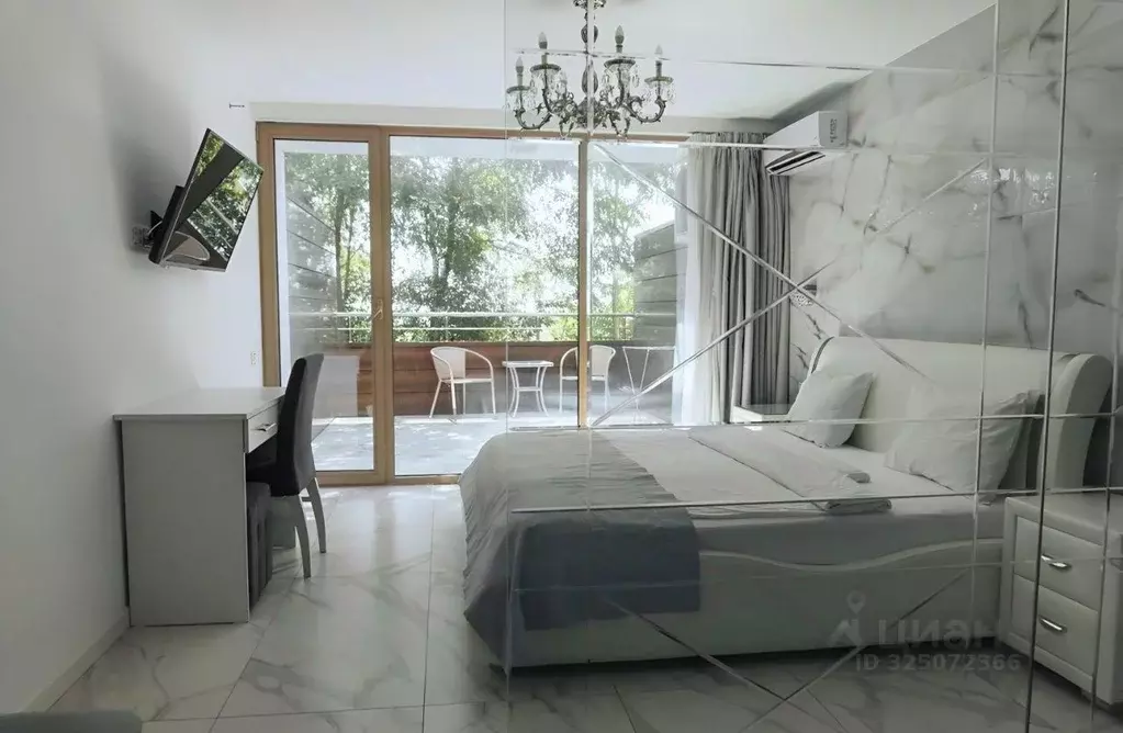 1-к кв. Краснодарский край, Сочи Центральный мкр, пер. Морской, 1/1Б ... - Фото 1