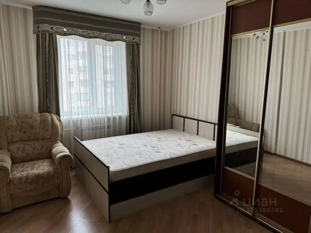 3-к кв. Белгородская область, Белгород ул. Есенина, 36 (71.0 м) - Фото 1