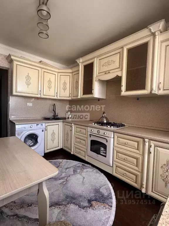 3-к кв. Дагестан, Каспийск просп. М. Омарова, 4 (73.0 м) - Фото 0