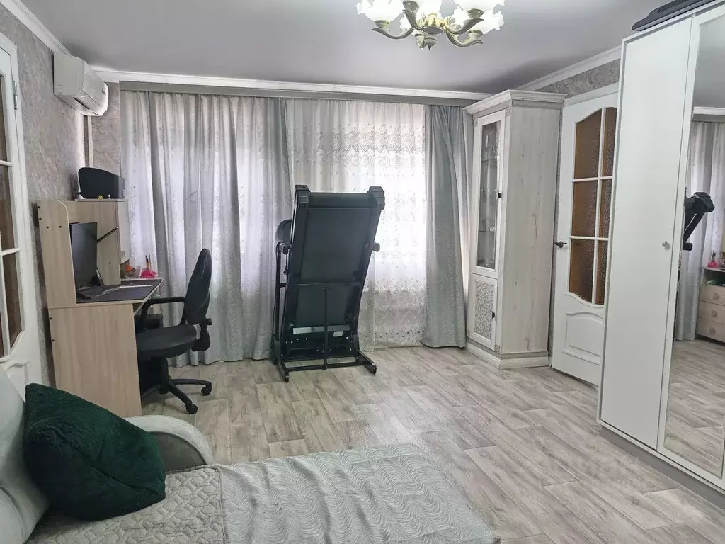 Дом в Краснодарский край, Темрюк ул. Шопена (100 м) - Фото 1