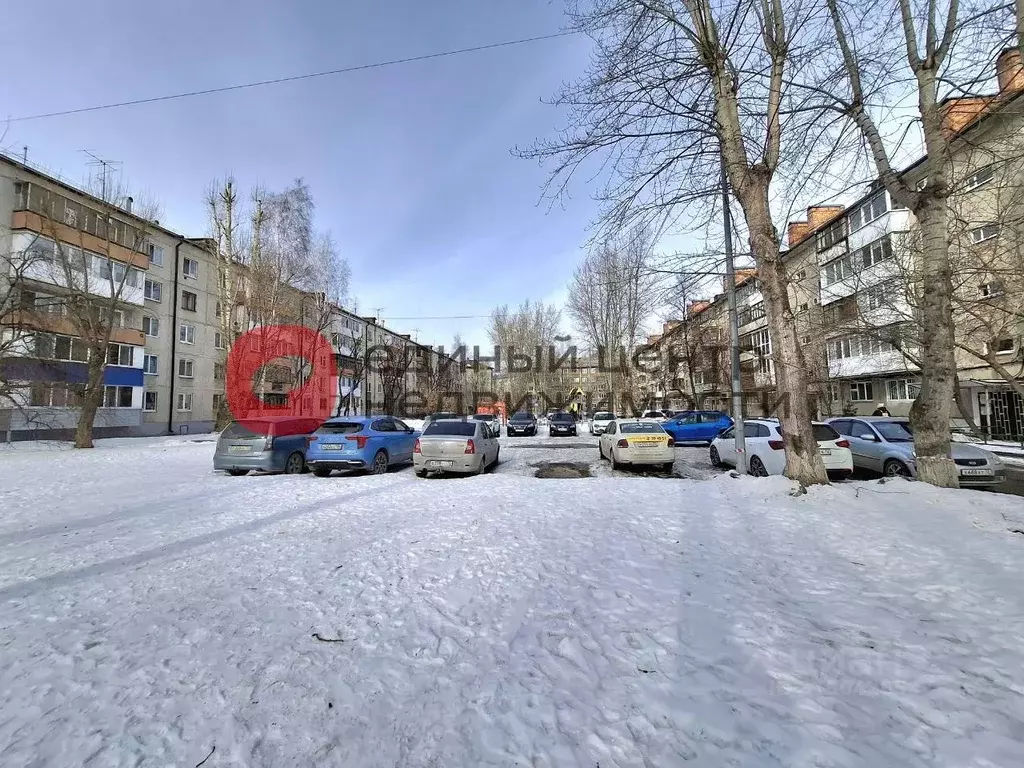 2-к кв. Тюменская область, Тюмень Юганский проезд, 13 (44.2 м) - Фото 0