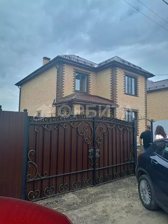 Дом в Тюменская область, Тюмень Казарово мкр, ул. 2-я Молодежная (138 ... - Фото 0