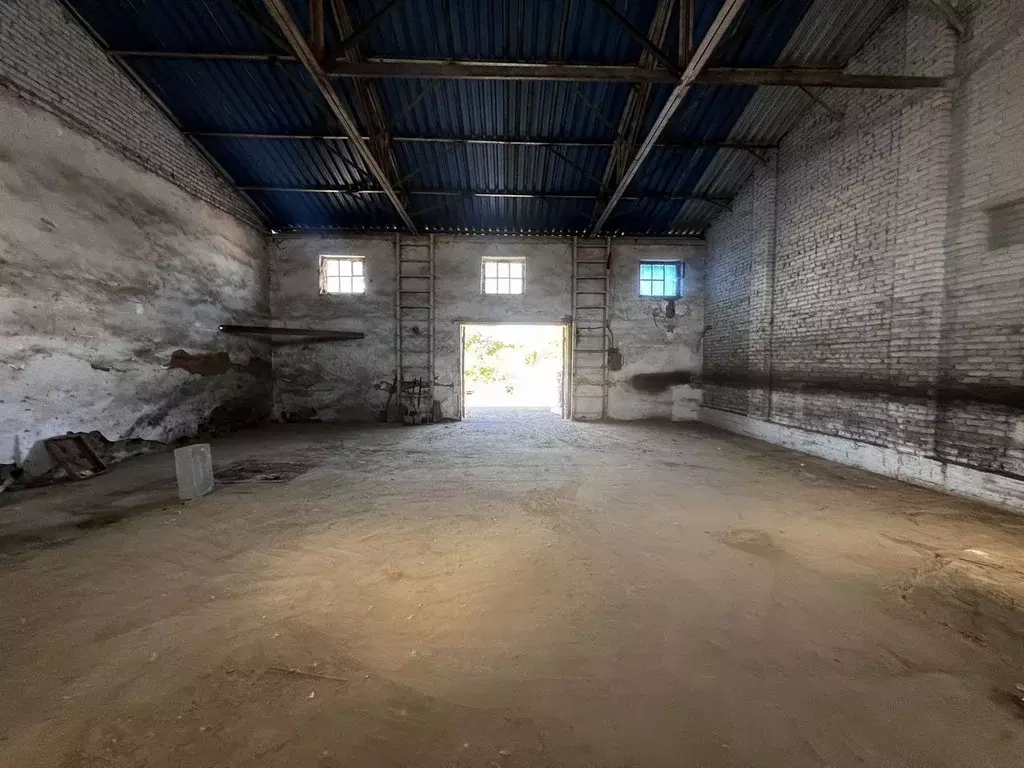 Производственное помещение в Краснодарский край, Северская ст-ца ул. ... - Фото 1