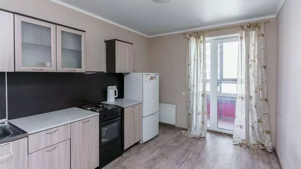 1-к кв. Тюменская область, Тюмень ул. Газовиков, 63 (38.3 м) - Фото 2