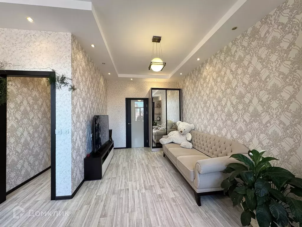 Продаётся 2-к квартира, 61.2 м - Фото 1