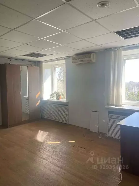 Офис в Ульяновская область, Ульяновск Октябрьская ул., 22П (150 м) - Фото 2