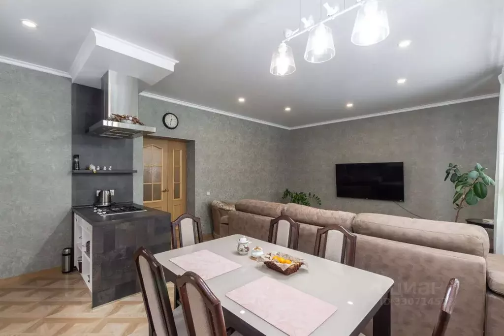 Дом в Алтайский край, Барнаул проезд Лесная поляна, 12А (150 м) - Фото 2