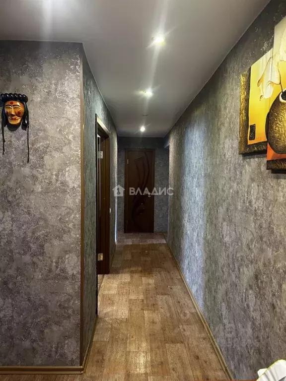 3-к кв. Бурятия, Улан-Удэ ул. Антонова, 6 (65.5 м) - Фото 1