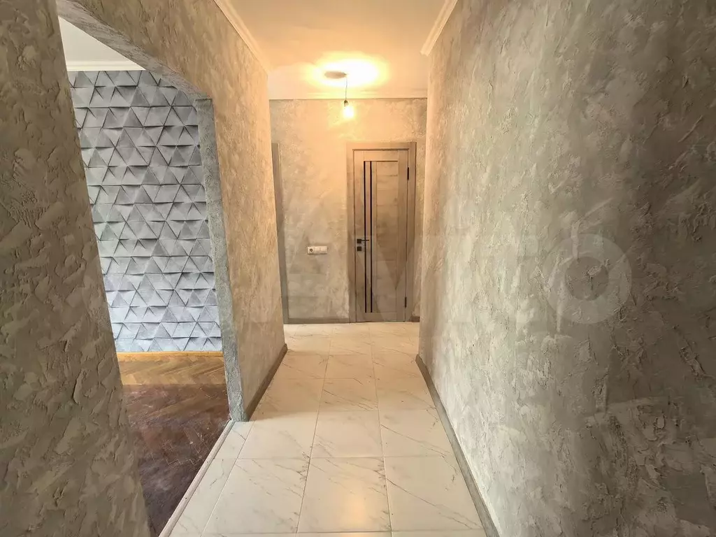 3-к. квартира, 58,1 м, 2/5 эт. - Фото 0