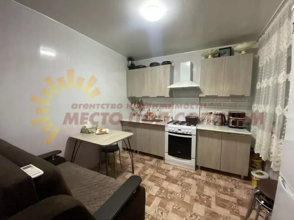 Дом в Краснодарский край, Ейский район, Ясенская ст-ца Широкая ул. (41 ... - Фото 2