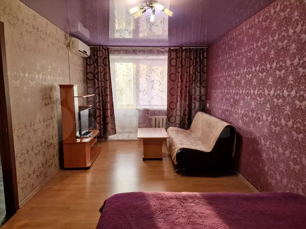 1-к. квартира, 40м, 5/5эт. - Фото 0