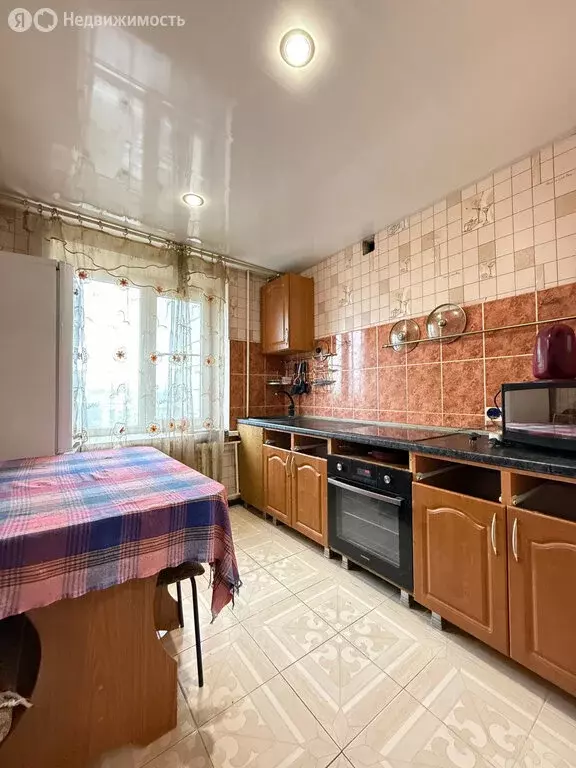2-комнатная квартира: Нальчик, улица 2-й Таманской Дивизии, 63 (64 м) - Фото 0