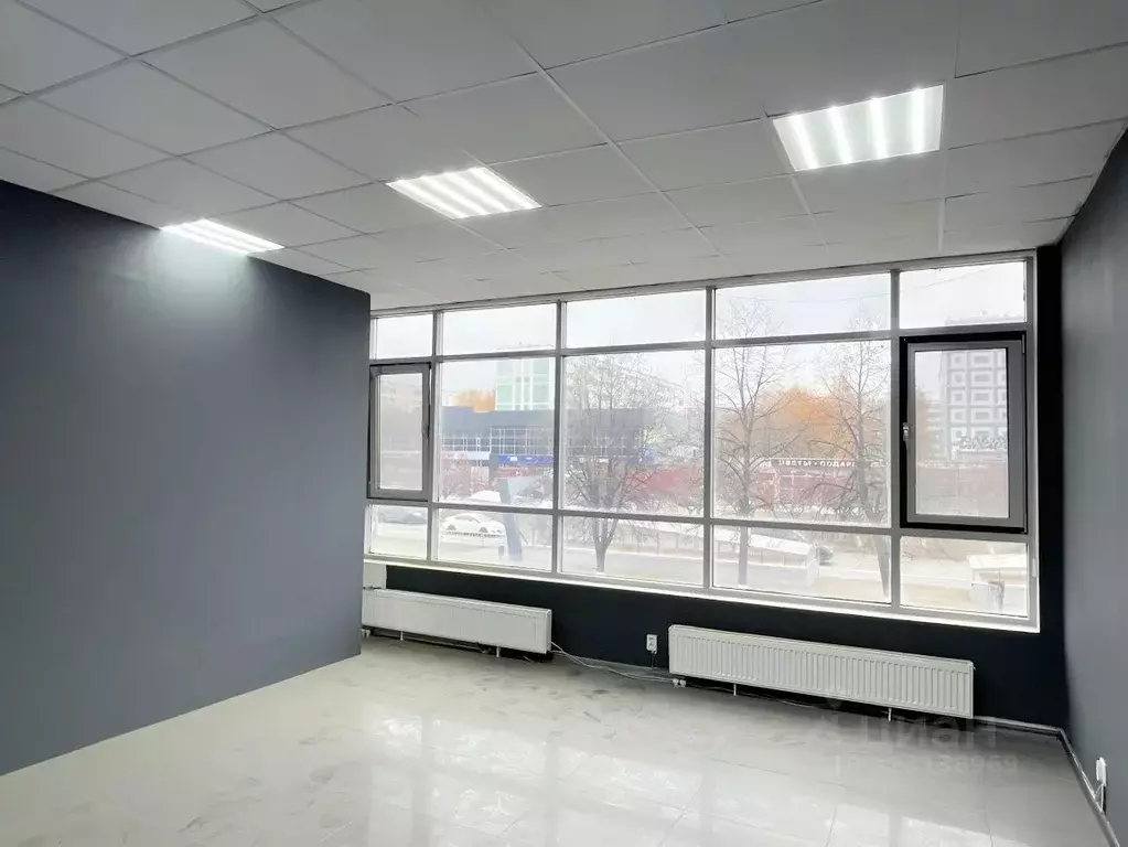 Офис в Татарстан, Набережные Челны просп. Мира, 25 (34 м) - Фото 1