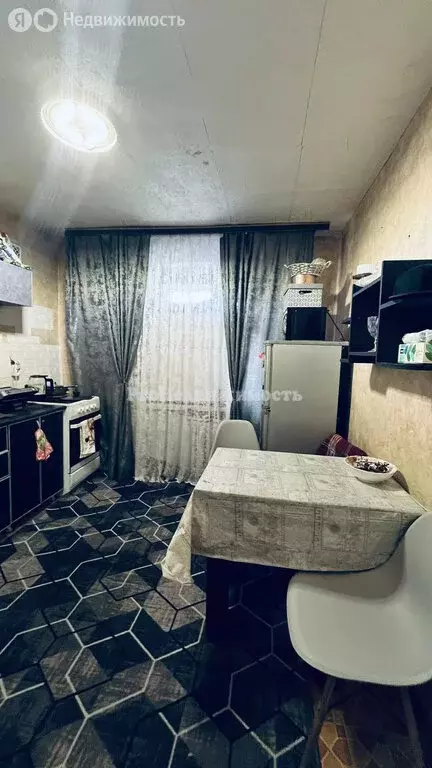 2-комнатная квартира: Кызыл, улица Крылова, 1А (50.3 м) - Фото 1