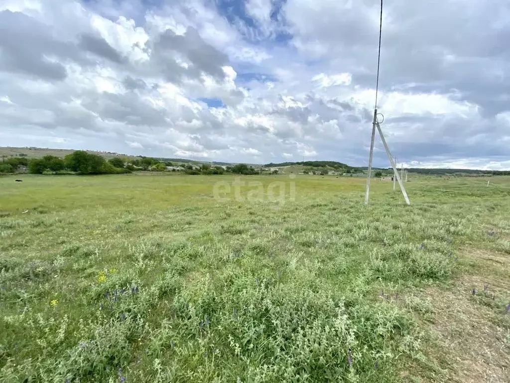 Участок в Крым, Симферопольский район, с. Урожайное ул. Медицинская, ... - Фото 1