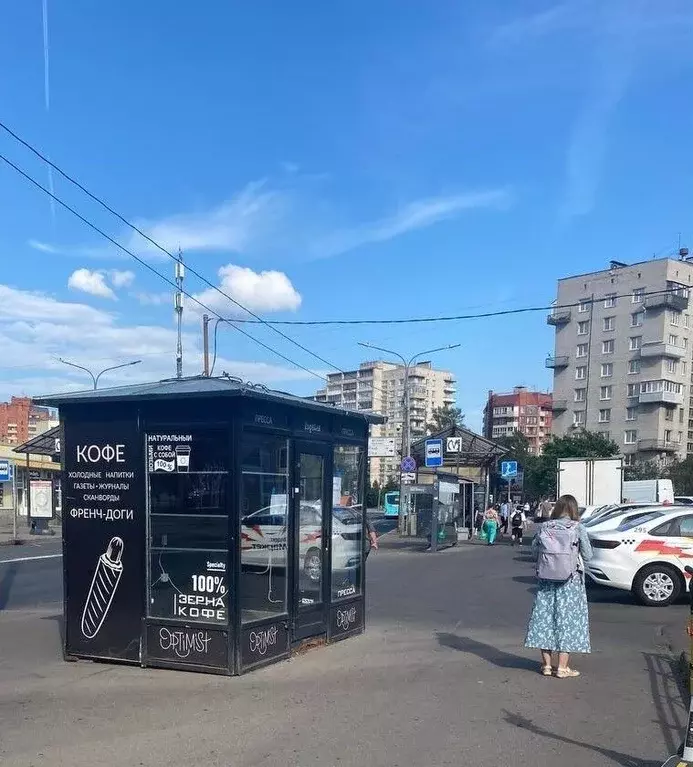 Торговая площадь в Санкт-Петербург бул. Новаторов, 102 (6 м) - Фото 1