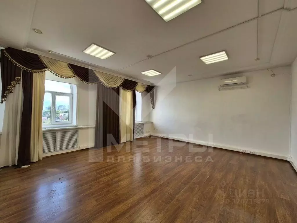 Офис в Краснодарский край, Краснодар Центральный мкр, ул. Буденного, ... - Фото 2