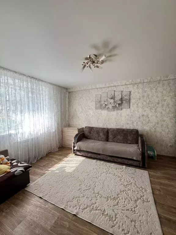 1-к. квартира, 37 м, 6/15 эт. - Фото 0